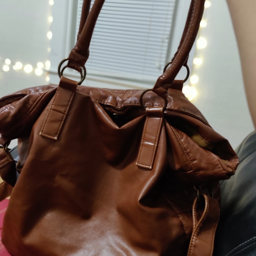 Handbag - Picture 2 of 5